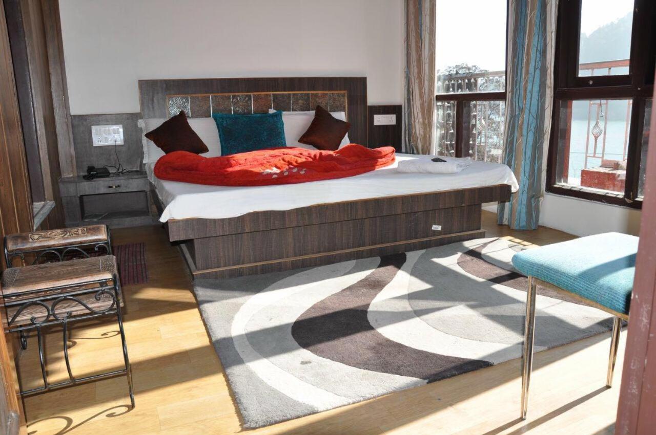 Hotel Ahuja נייניטל מראה חיצוני תמונה